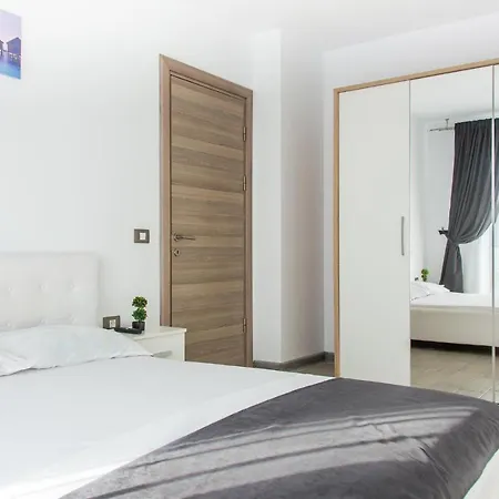 Apartment Alezzi Deluca Mamaia Nord